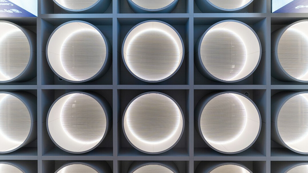 Studio lighting rig with lamps on a grid